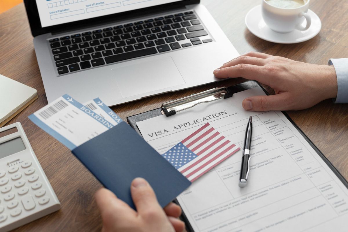 Read more about the article 10 Essential Tips for a Smooth Visa Application Process